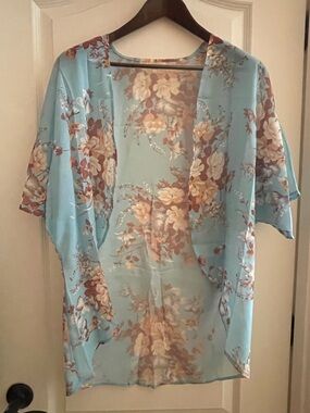 Light Blue Floral Kimono